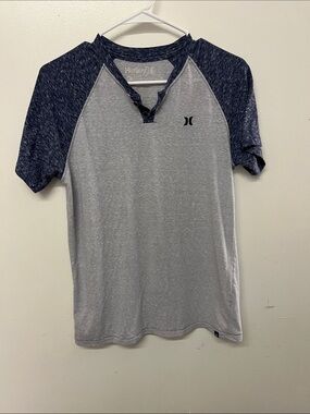 Hurley Contrast Raglan Henley Tee - Heather Gray & Navy